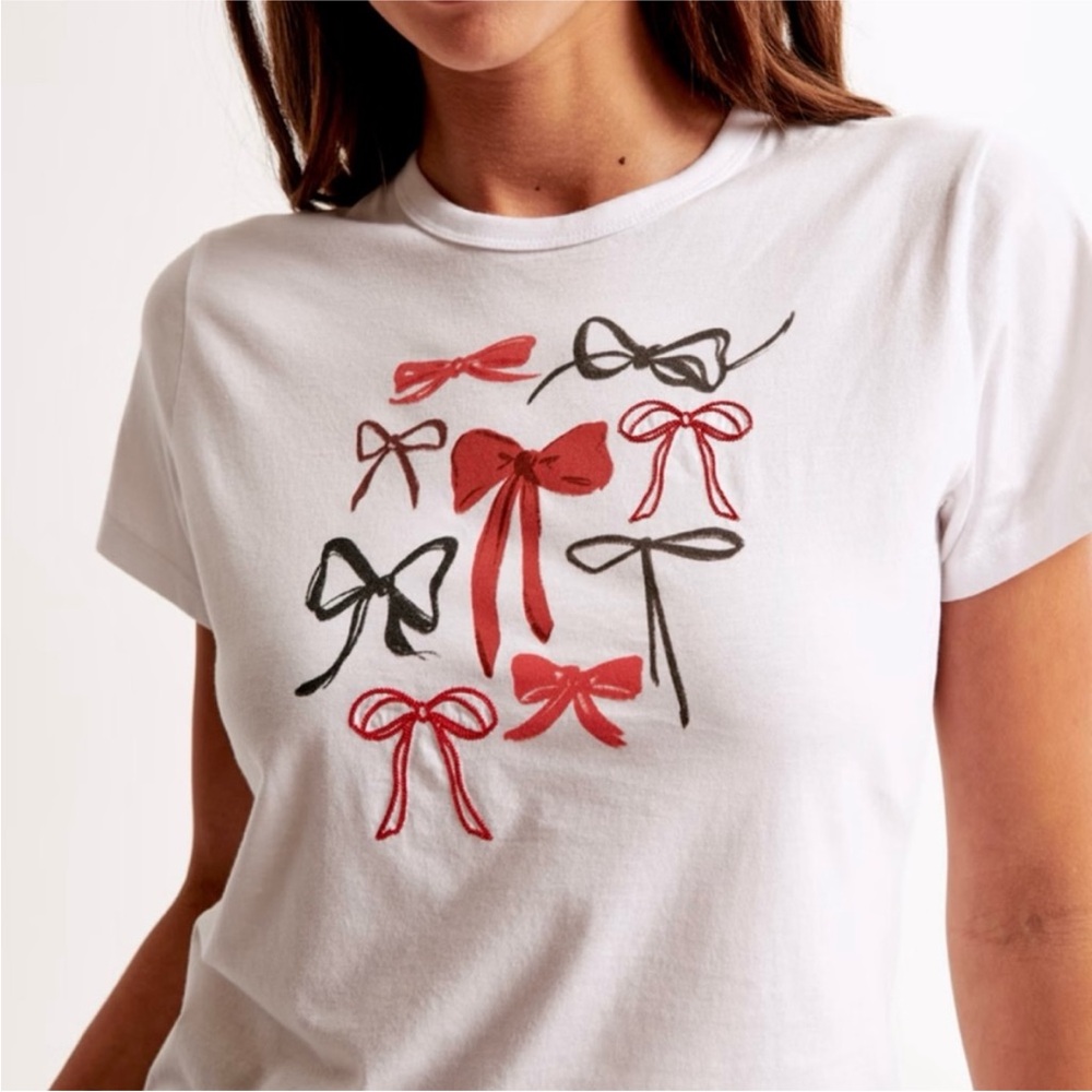 Abercrombie & Fitch Tee Small White Skimming Cropped Black Red Bows Coquette Fem
